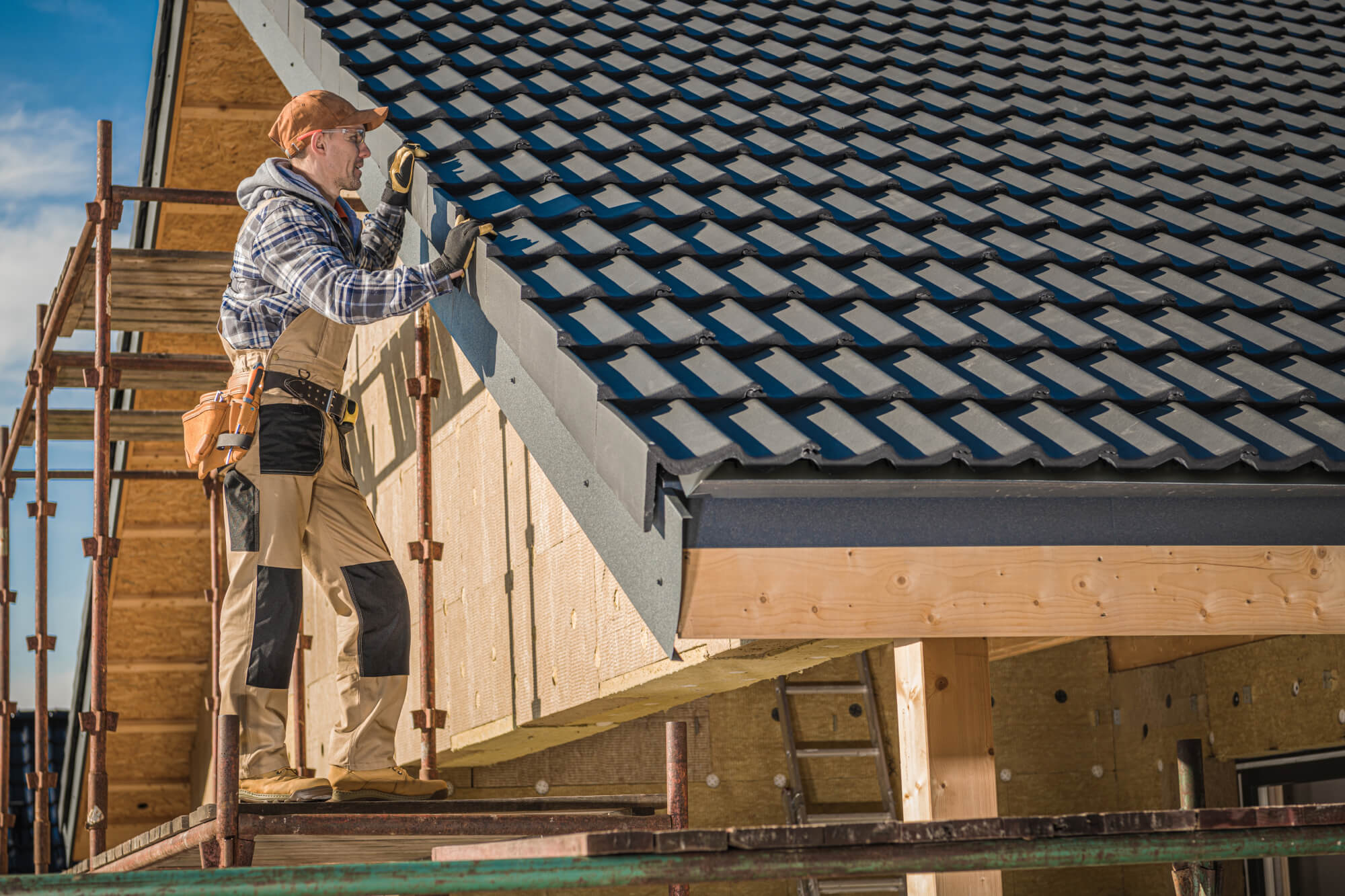 Residential home with quality shingle roofing installation in Missouri
